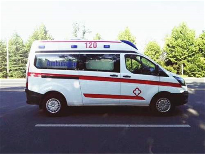 措勤救护车出租服务案例6